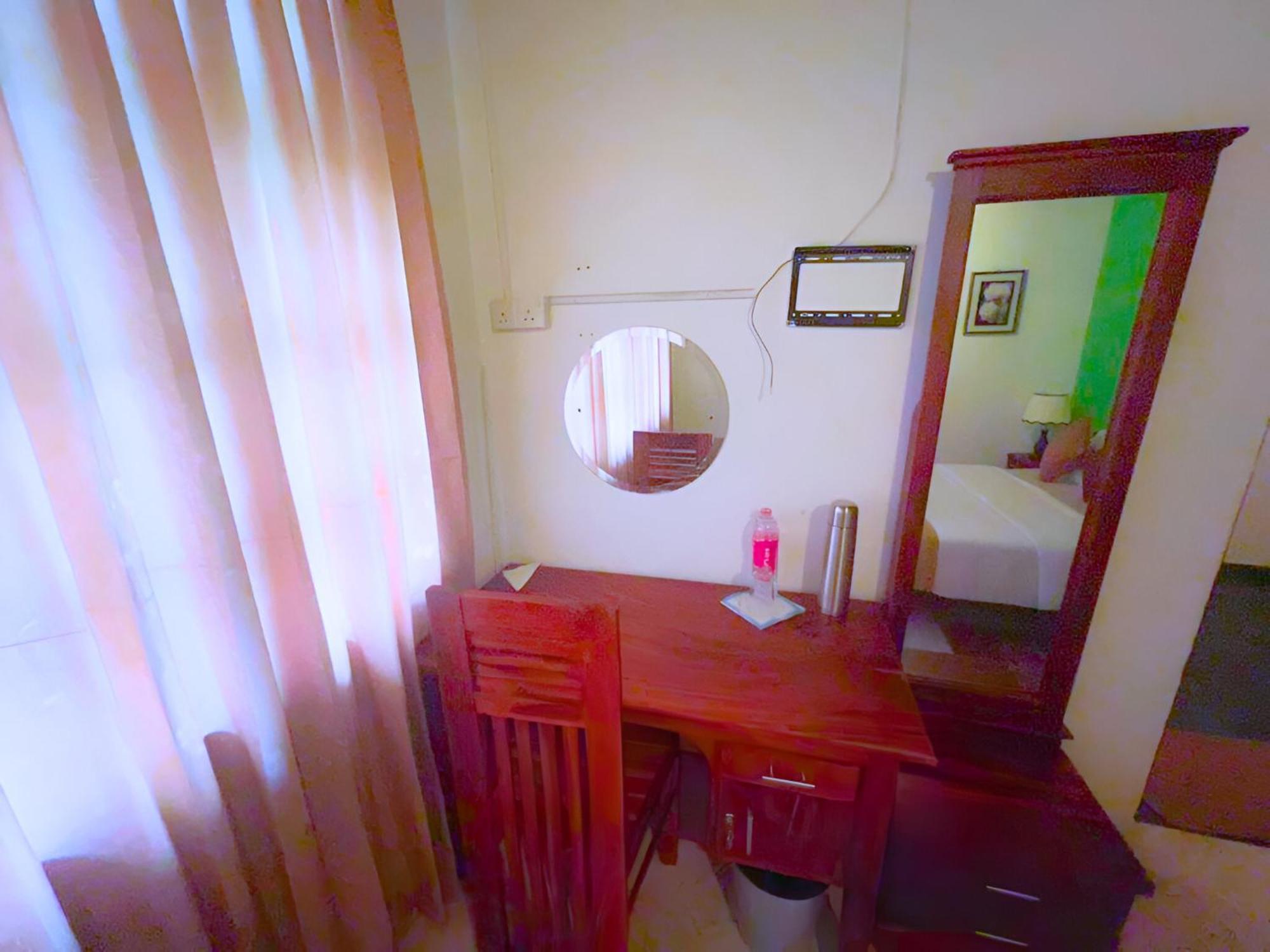 Notre Dame D'Arcadia Hotel Nuwara Eliya Kamer foto