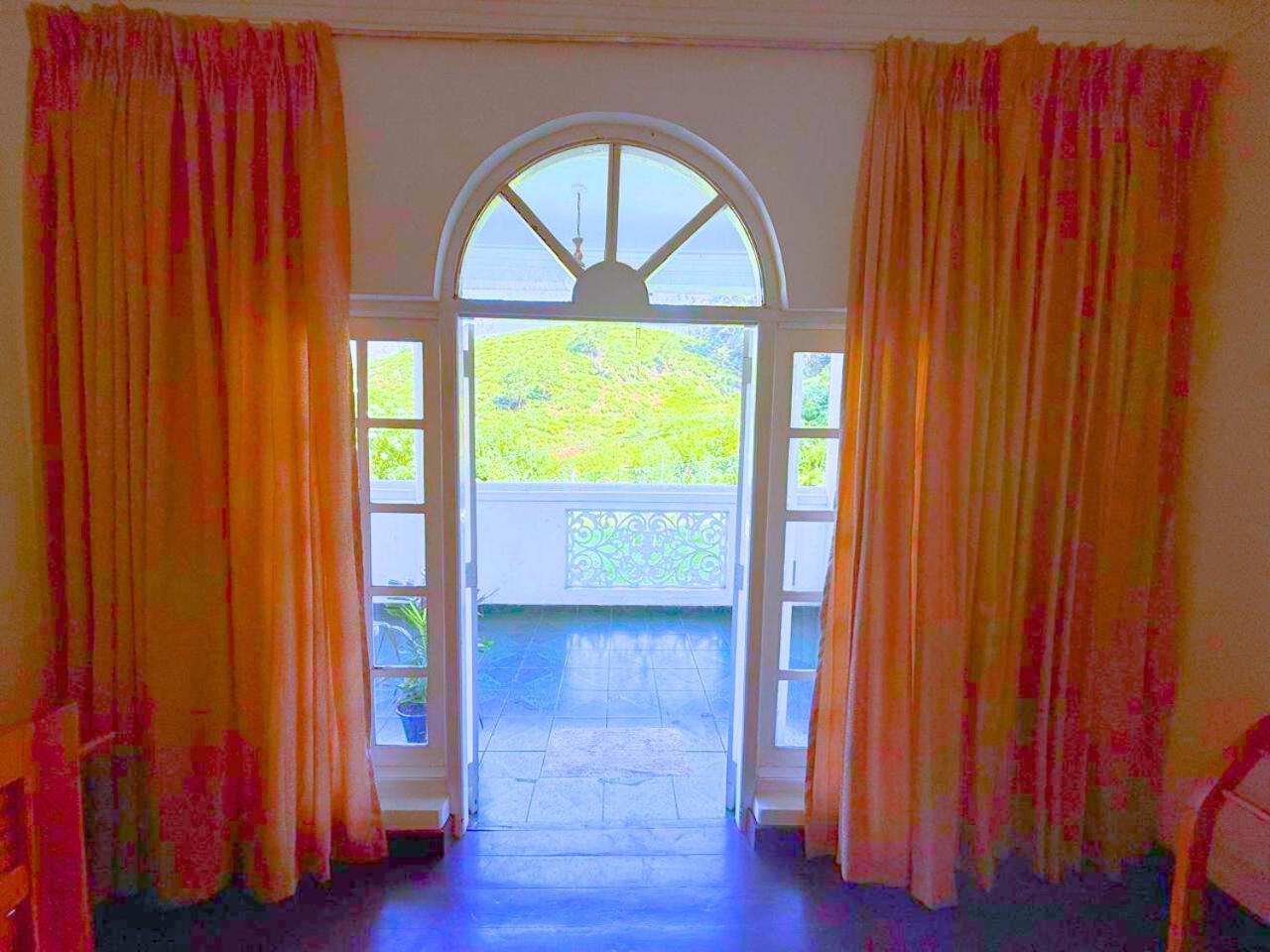 Notre Dame D'Arcadia Hotel Nuwara Eliya Buitenkant foto